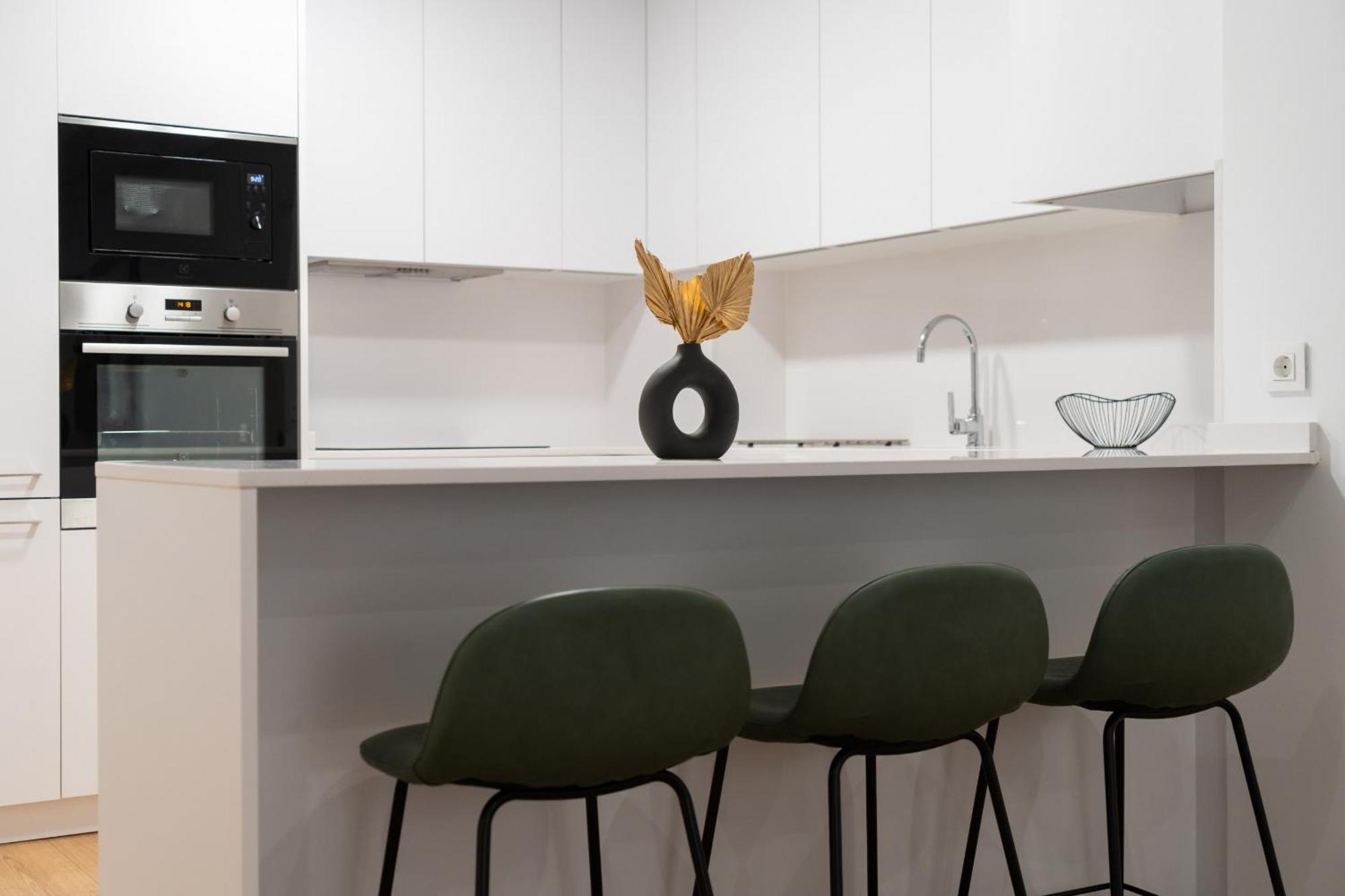 Apartamento Reformado En La Gran Via Alquiler Temporal Madrid Exterior foto
